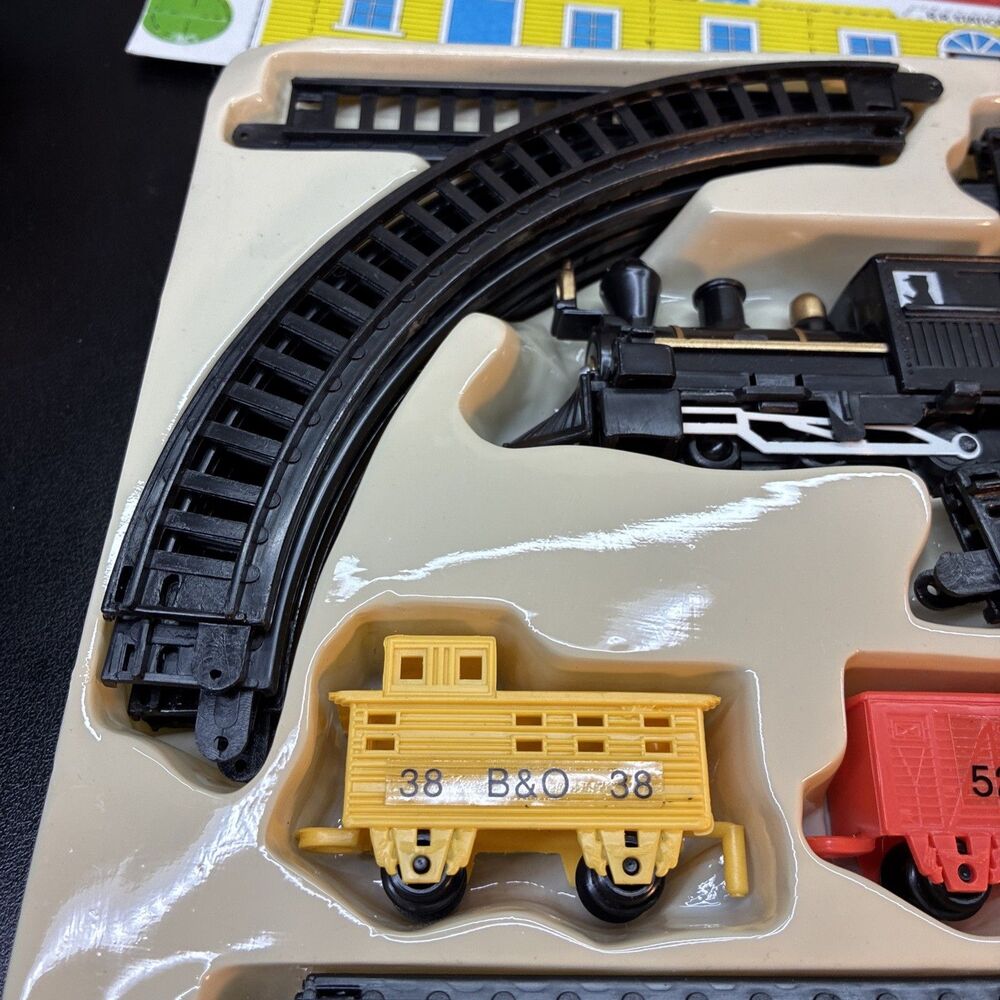 VINTAGE B&O TRAIN SET LIBERTY EXPRESS BATTERY OPERATED railroad - Picture 6 of 9